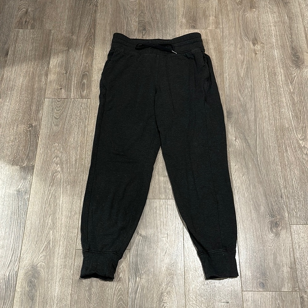 Lululemon Ready to Rulu Jogger
